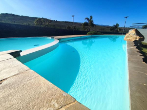 Éclat du Lagon ! Appart T3 avec Piscine, Terrasse et Vue Mer à Saint-Gilles Les Bains, Proche des Plages